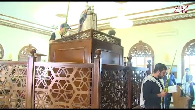 Проживающие в Губе горские евреи почтили светлую память шехидов смотреть онлайн