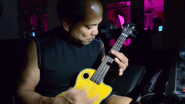 PINK FLOYD Money Ukulele Cover (2017) смотреть онлайн