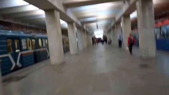 Москва 178 станция метро Царицыно лето день смотреть онлайн