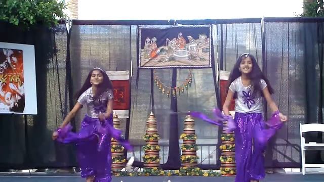 Discover India, Phoenix смотреть онлайн