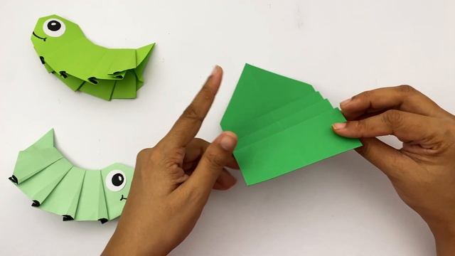 How To Make Moving Paper CATERPILLAR ? TOY / Nursery Craft Ideas / Paper Craft Easy / KIDS crafts