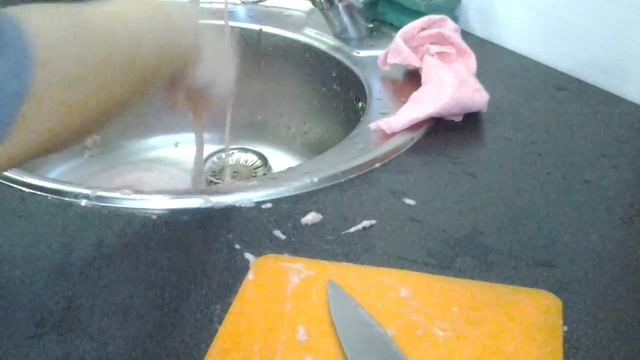 Свиные черева( обработка кишок ) для набивания , натуральная оболочка смотреть онлайн