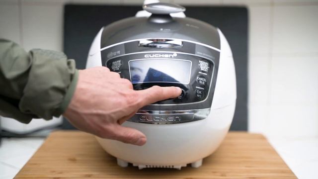 Talking Korean Rice Cooker Cuchen Model WHA-VE06