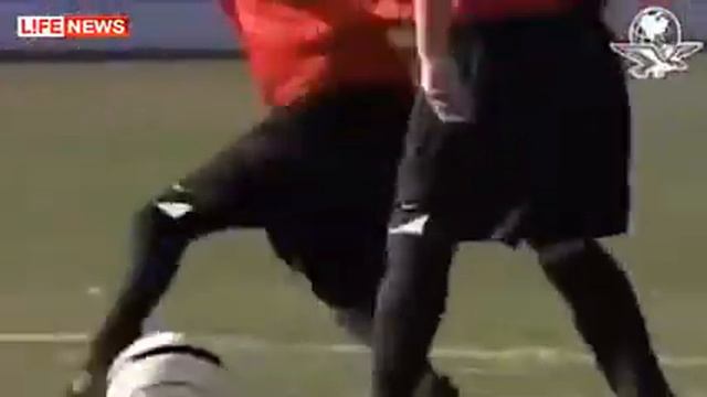 Безногий мальчик будет играть за ФК Барселона смотреть онлайн