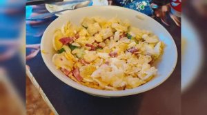 Салат с чипсами