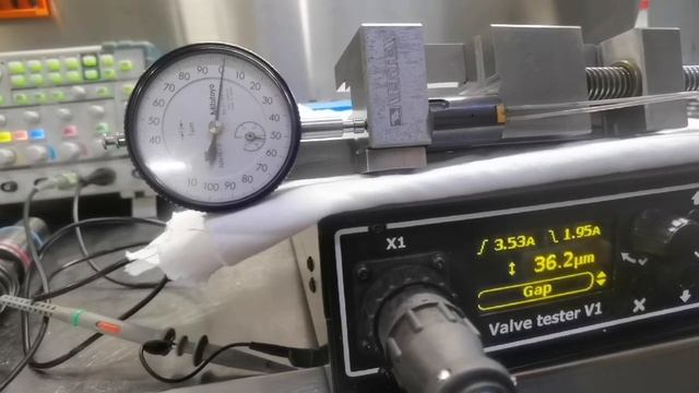 Клиенты проверяют точность измерения Valve Tester. смотреть онлайн