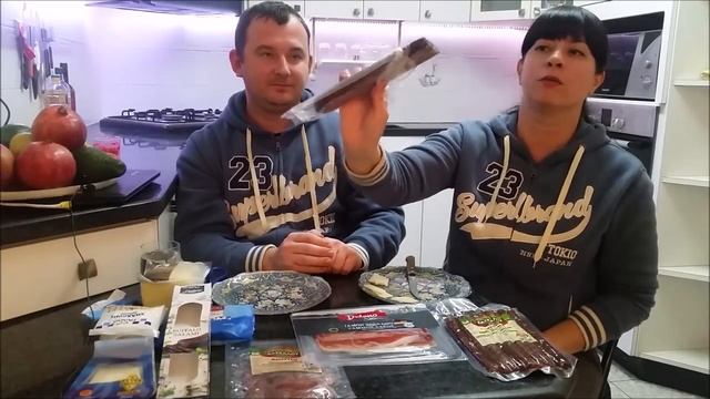 CHALLENGE ! Пробуем ЕДУ ИЗ РАЗНЫХ СТРАН!! Еда с Кипра. Наши покупки в LIDL. смотреть онлайн