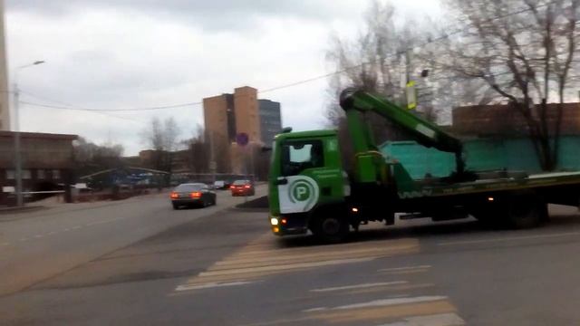 Москва в период карантина 2472 улица Введенского весна вечер смотреть онлайн