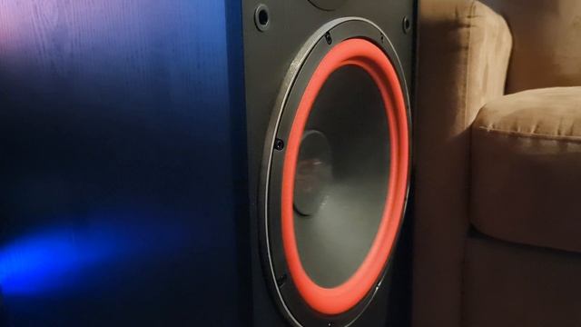 Cerwin-Vega! VE-12 Crown Itech6000 смотреть онлайн