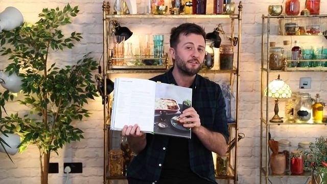 IAN'S FAVOURITE BISH BASH BOSH! RECIPES ? - BISH BASH BOSH! PT.8 смотреть онлайн