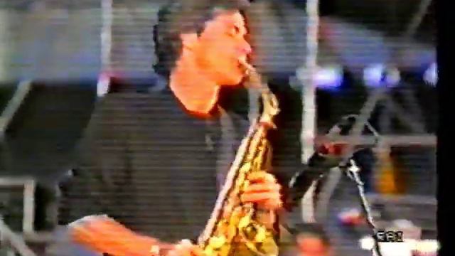 John McLaughlin Mahavishnu, Bill Evans & David Sanborn - Milano Arena Civica, 1986 смотреть онлайн