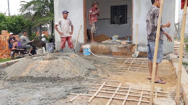 Worker building construction,worker building the house #4 смотреть онлайн