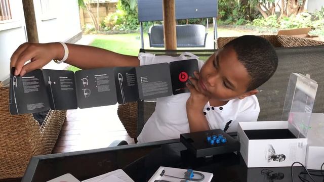 Unboxing of beats power beats 3 смотреть онлайн