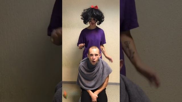 Деревенский барбершоп #юмор #мемы #стрижка смотреть онлайн