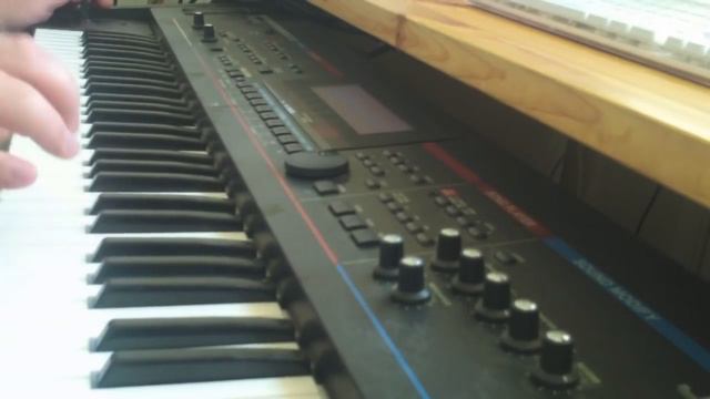Synthesizer Solo (Electro-Funk Style) смотреть онлайн