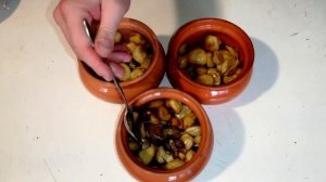 ПЕЛЬМЕНИ В ГОРШОЧКАХ С ГРИБАМИ И СЫРОМ. Превратите самые обычные пельмени в интересное блюдо!