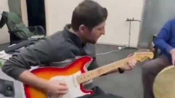 Далер Назар Ба Бадахшон бахор меояд