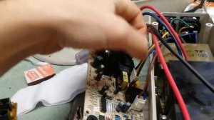 UPS IPPON Back Power Pro 600 зацикливание при включении #АлексейСамохвалов