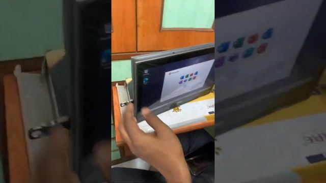 Dell 2 in 1 Touchscreen Laptop - Ci5 8GB 256GB SSD | Pre Owned Laptops Mumbai | смотреть онлайн