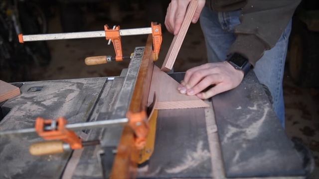 How to make a Broadhead Antler Mount смотреть онлайн