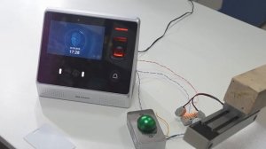 Обзор и Пример работы Терминала распознавания Лиц СКУД Hikvision DS K1T605MF