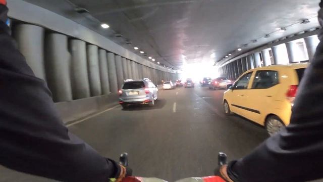 СДЕЛАЛ МОПЕДА В ТОННЕЛЕ:) смотреть онлайн