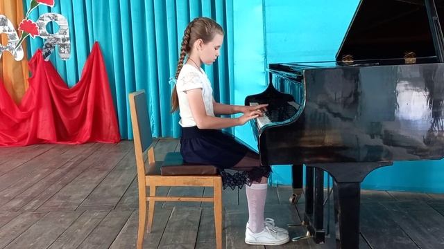 Ю.Слонов "Танцуем польку ".Даша Дубовицкая. ДШИ Базарный Карабулак смотреть онлайн