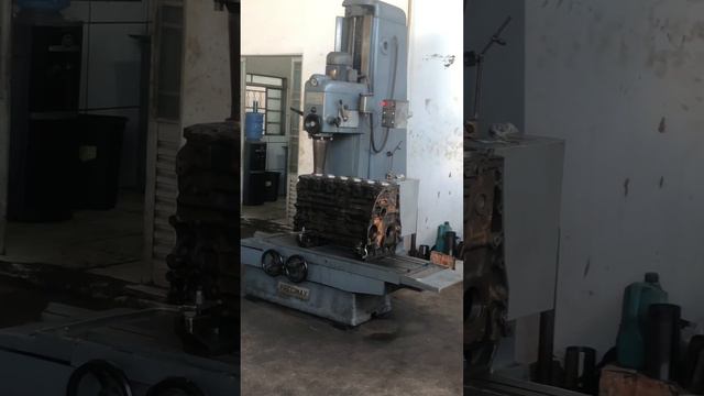 Bloco do motor Om 906 sendo retificado foi encamisado…?️⚒️?️ смотреть онлайн