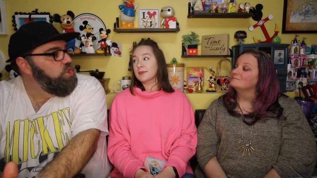 BOOK VLOG! What we're reading, loved, hated & MORE! смотреть онлайн