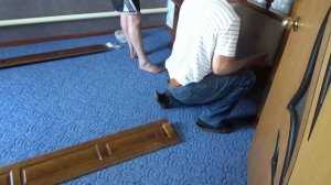 Лакировка деревянной кровати своими руками// сборка двухспальной кровати из дерева.