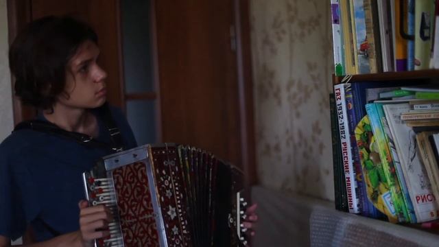 Булат Окуджава - старинная солдатская песня. Cover на гармони. смотреть онлайн