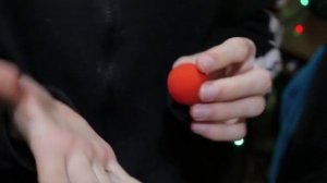 ЛУЧШИЙ фокус с поролоновыми шариками // спонжи