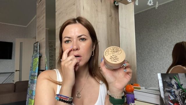 Пустые Баночки! DARLING/BIORE/GLAMGLOW/SHISHEIDO/VIVIENNE SABO смотреть онлайн