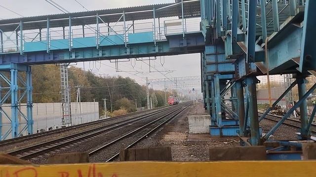 2ТЭ25КМ-0299 проследует платформу Ольгино МЦД-4 смотреть онлайн