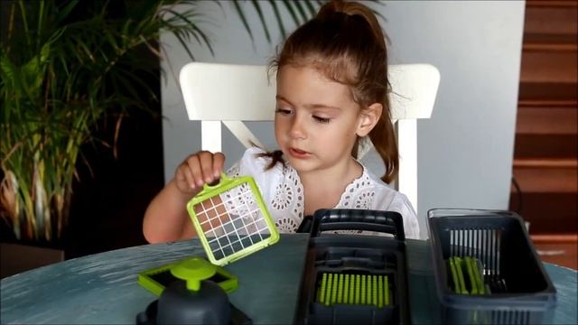 многофункциональная овощерезка с Aliexpress. салат за 5 минут. готовит Алена Соловей