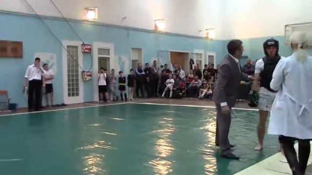 Ушу.сломали нос на соревнованиях смотреть онлайн