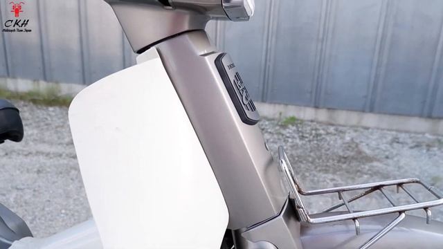 Honda Super Cub 90 Custom/Deluxe смотреть онлайн