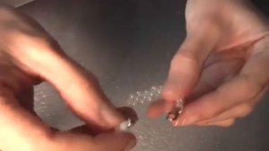 Как сплести браслет из бисера. Урок для начинающих №1