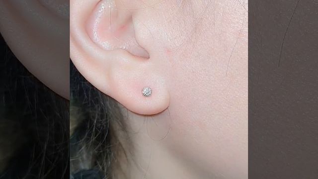 Золотые серьги с Бриллиантами