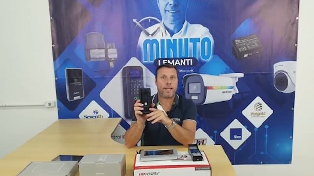 Conheça as Soluções para Vídeo Porteiro da Hikvision DS-KIS202 / DS-KB8113-IME1 смотреть онлайн