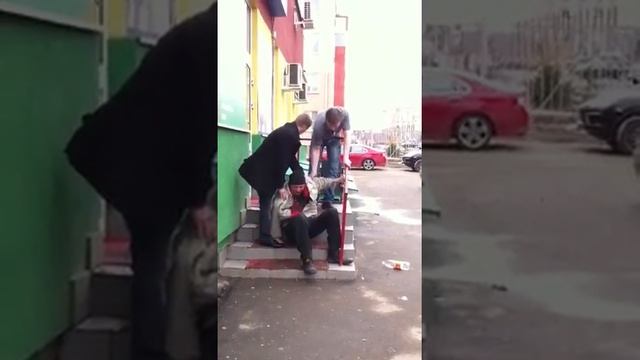 Бомж троицк fix price алкоголик смотреть онлайн