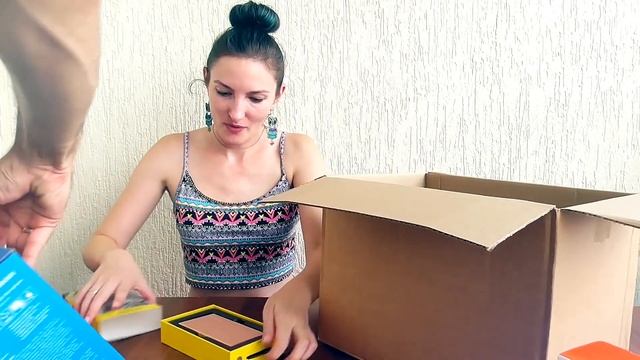 МИСТЕРИ БОКС от СЮРПРИЗ БОКС что внутри? ГИГАБОКС и бокс с ВКУСНЯШКАМИ смотреть онлайн