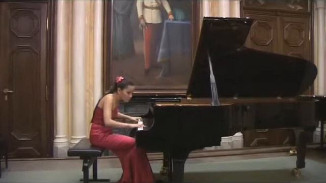 Beatrice Stelzmueller plays L.v.Beethoven - "Waldstein" Sonata op.53 C-Major 1st Movement смотреть онлайн