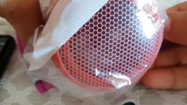 Sony SRS-XB12 bluetooth speaker Bass Test Vibration смотреть онлайн