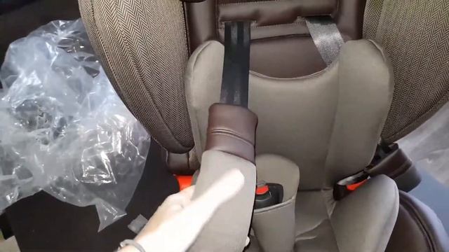 Распаковка - Автокресло Happy Baby Mustang смотреть онлайн