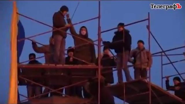 Снос памятника Ленину в Кременчуге смотреть онлайн