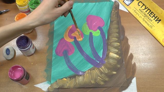 Рисуем ДЕКОРАТИВНУЮ КОМПОЗИЦИЮ "ГРИБЫ". Видео урок от мастерской "Ступени" смотреть онлайн