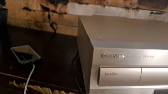 276 laserdisc pioneer DVL-909 (objet en panne ) смотреть онлайн