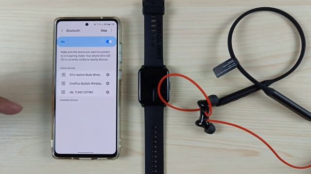 How To Connect Smartwatch & Bluetooth Headset Simultaneously With Your Phone? смотреть онлайн