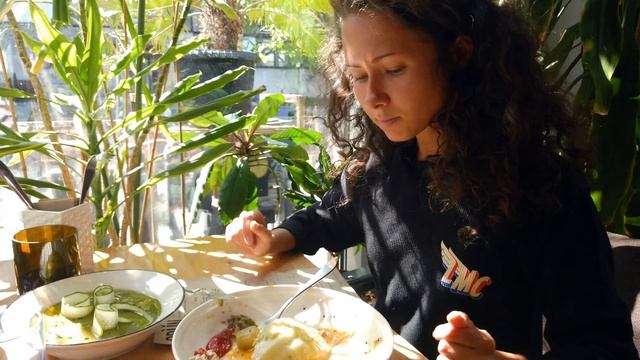 Обзор Ресторана Грюн В Питере. 100% Веган Кафе. Реакция Зашкаливает.